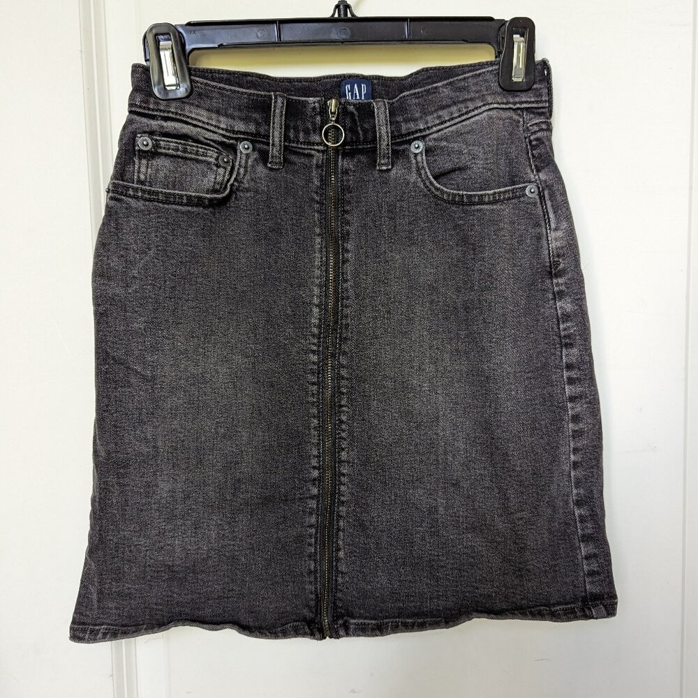 GAP Zip-Front Denim Mini Skirt